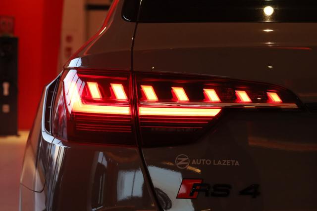 AUDI A4 usata, con Luci diurne LED