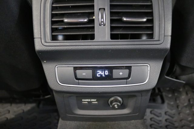 AUDI Q5 usata, con Specchietti laterali elettrici