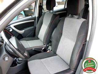 DACIA Duster usata, con Controllo automatico clima