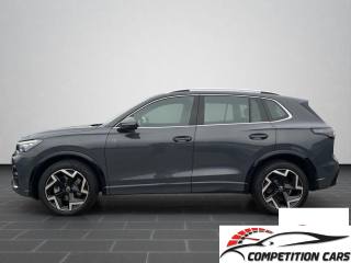 VOLKSWAGEN Tiguan usata, con Autoradio