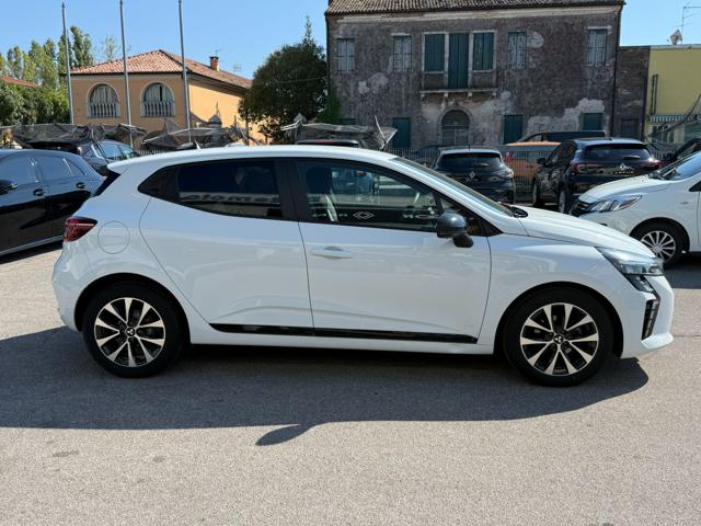 MITSUBISHI Colt usata, con Fari LED