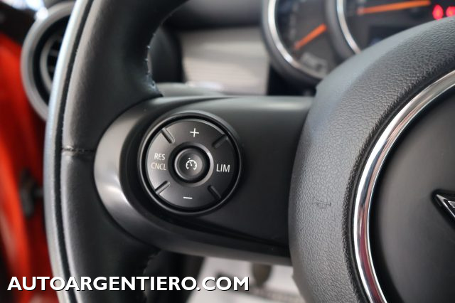 MINI Cooper D usata, con Volante multifunzione