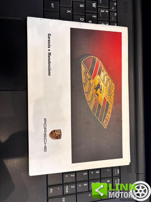 PORSCHE 911 usata 18