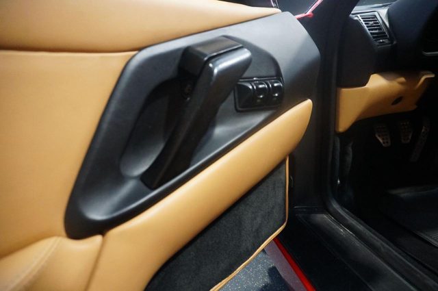 FERRARI F355 usata 17