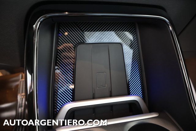 BMW 218 usata, con Sensori di parcheggio posteriori