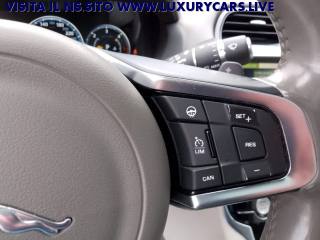 JAGUAR XE usata, con Cronologia tagliandi