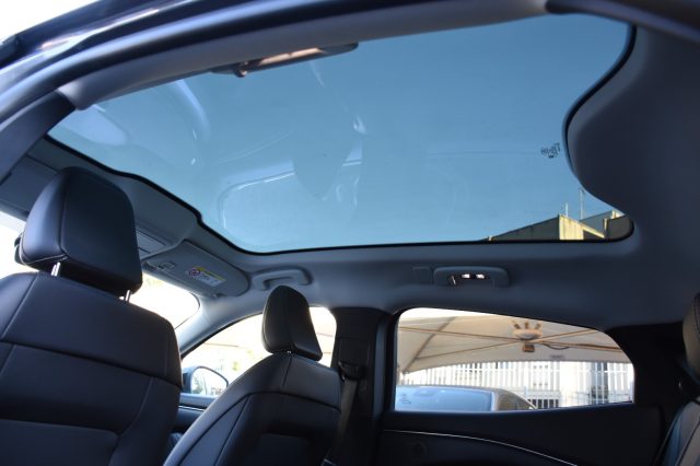 FORD Mustang Mach-E usata, con Autoradio