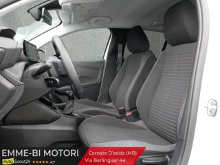 PEUGEOT 208 usata, con Autoradio