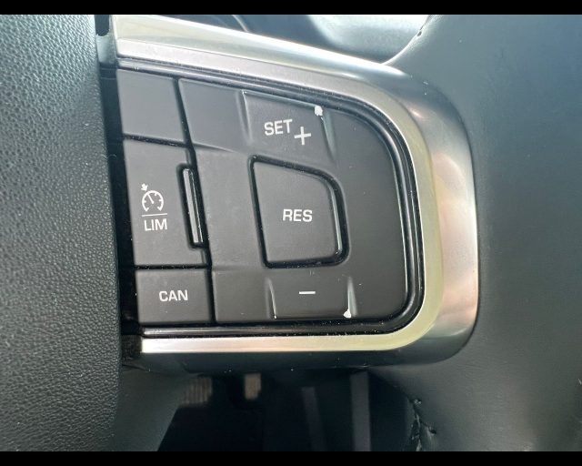 LAND ROVER Discovery Sport usata 27