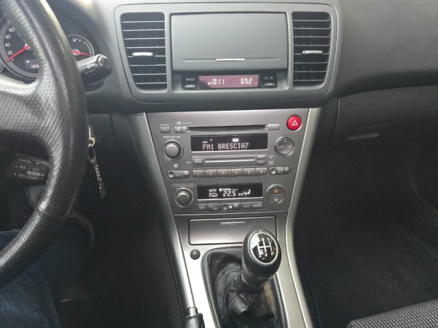 SUBARU OUTBACK usata, con Bracciolo