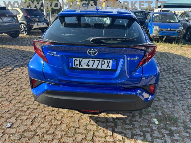 TOYOTA C-HR usata, con Autoradio