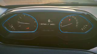 PEUGEOT 2008 usata, con Autoradio