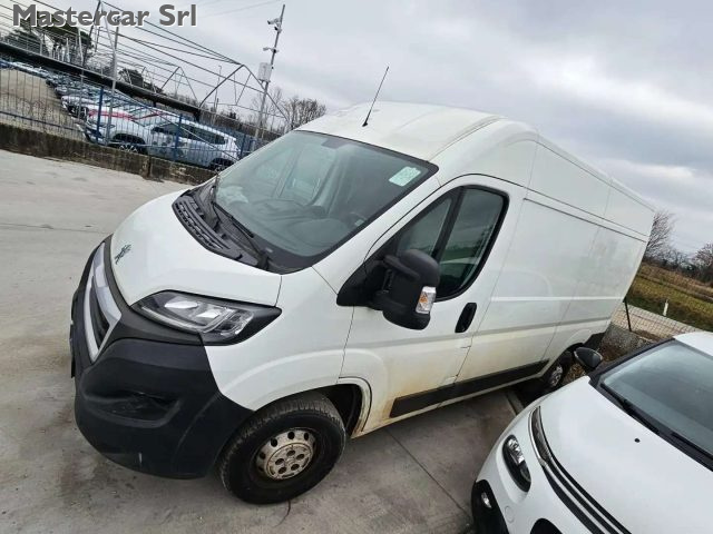 PEUGEOT Boxer usata, con Alzacristalli elettrici