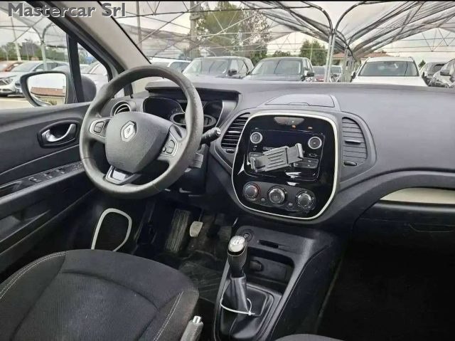 RENAULT Captur usata, con Servosterzo