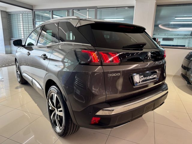 PEUGEOT 3008 usata, con Boardcomputer