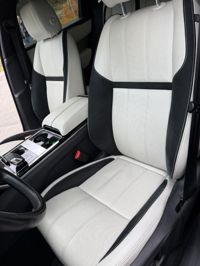 LAND ROVER Range Rover Velar usata, con Fendinebbia