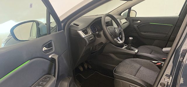 RENAULT Captur usata, con ESP