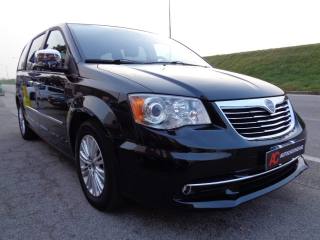 LANCIA Voyager usata, con Airbag