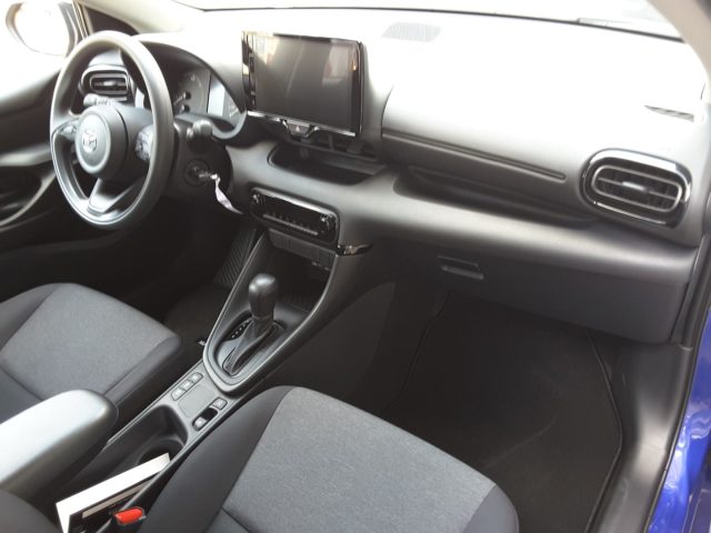 MAZDA 2 usata, con USB