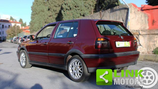 VOLKSWAGEN Golf usata, con Airbag