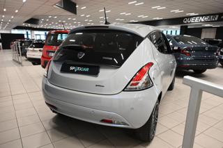 LANCIA Ypsilon usata, con Autoradio