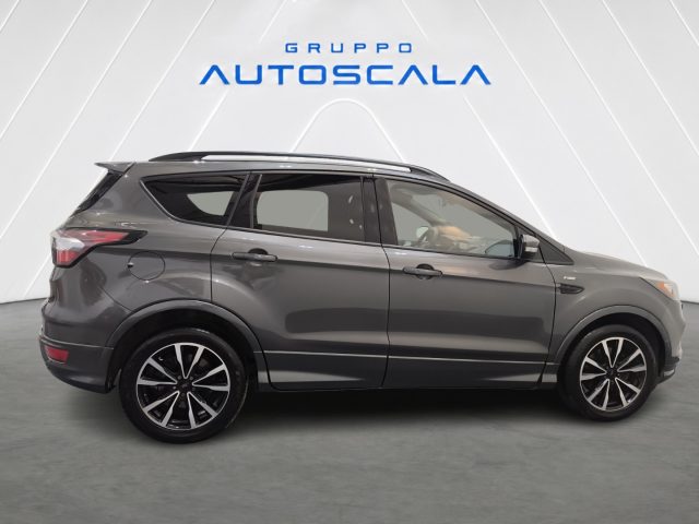 FORD Kuga usata, con Chiusura centralizzata