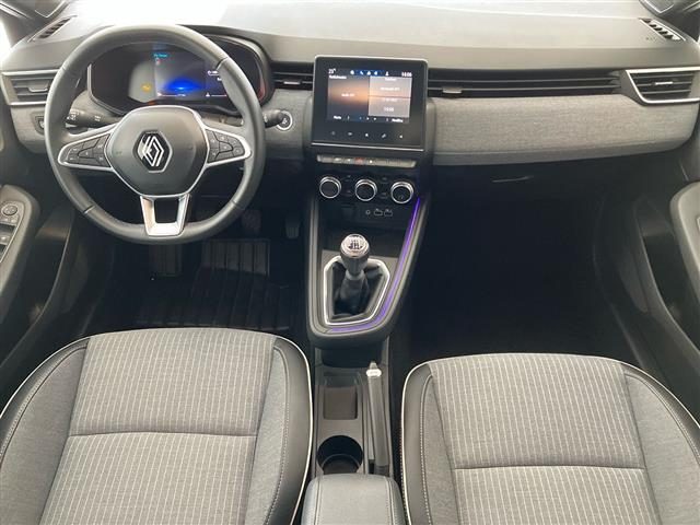 RENAULT Clio usata 8