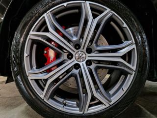 MASERATI Levante usata, con Specchietti laterali elettrici