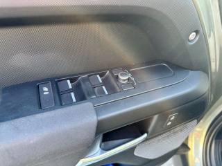 LAND ROVER Defender usata, con Controllo trazione