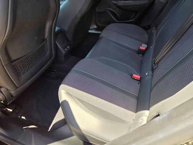 PEUGEOT 2008 usata, con Airbag