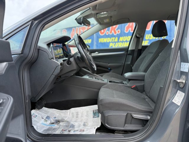 VOLKSWAGEN Golf usata, con Fari LED