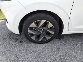 HYUNDAI i10 usata, con Airbag Passeggero