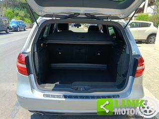 MERCEDES-BENZ B 200 usata, con Hill holder