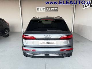 AUDI Q7 usata, con Autoradio