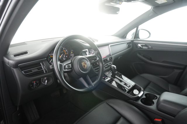 PORSCHE Macan usata 8