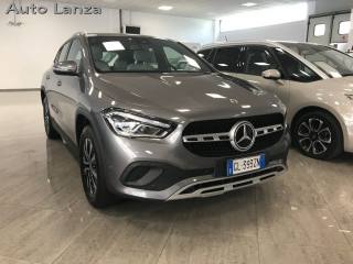 MERCEDES-BENZ GLA 250 usata, con Airbag