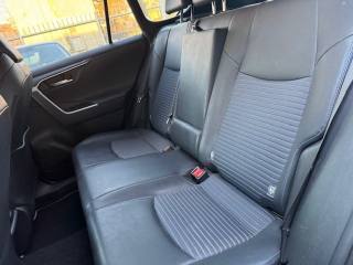 TOYOTA RAV 4 MY23 usata, con Controllo automatico clima