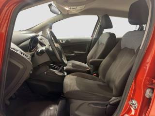 FORD EcoSport usata 9