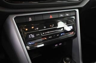 VOLKSWAGEN T-Roc usata 11
