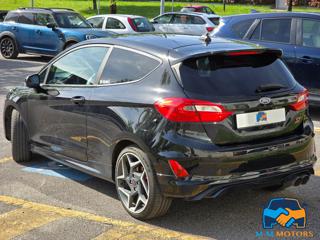 FORD Fiesta usata, con Boardcomputer