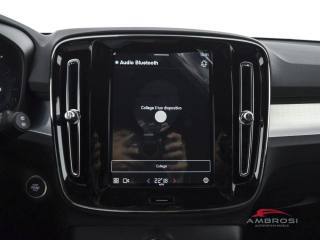 VOLVO XC40 usata 13