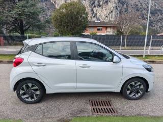 HYUNDAI i10 usata, con Autoradio