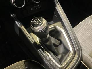 RENAULT Clio usata, con Hill holder