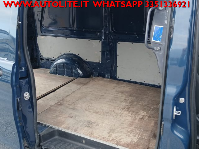 MERCEDES-BENZ Vito usata 22
