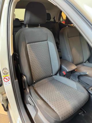 VOLKSWAGEN T-Cross usata, con ESP