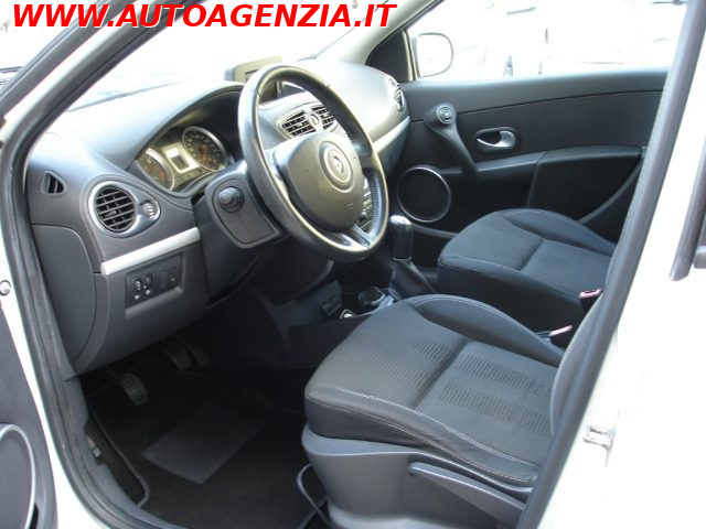 RENAULT Clio usata 10