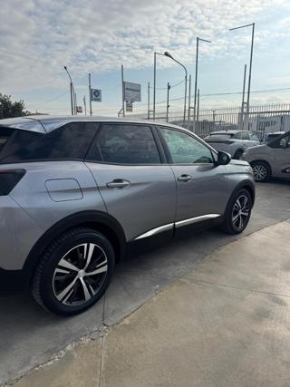 PEUGEOT 3008 usata, con Autoradio