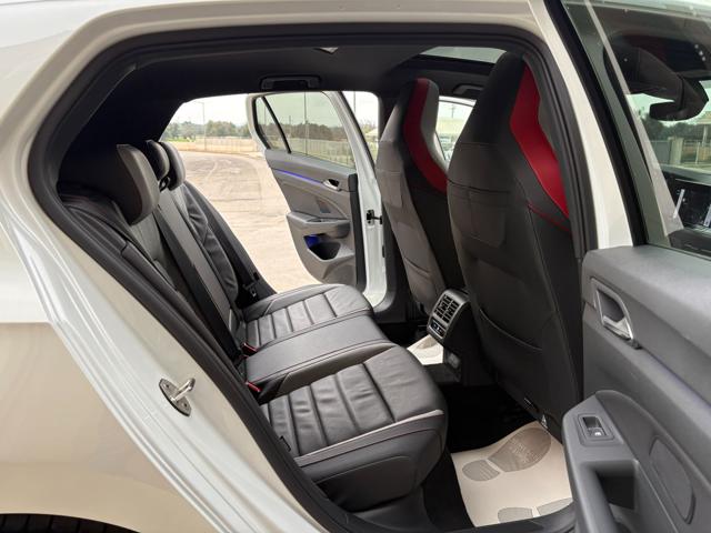 VOLKSWAGEN Golf usata, con Cronologia tagliandi