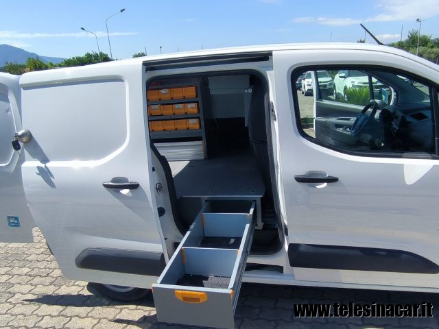 OPEL Combo usata 12