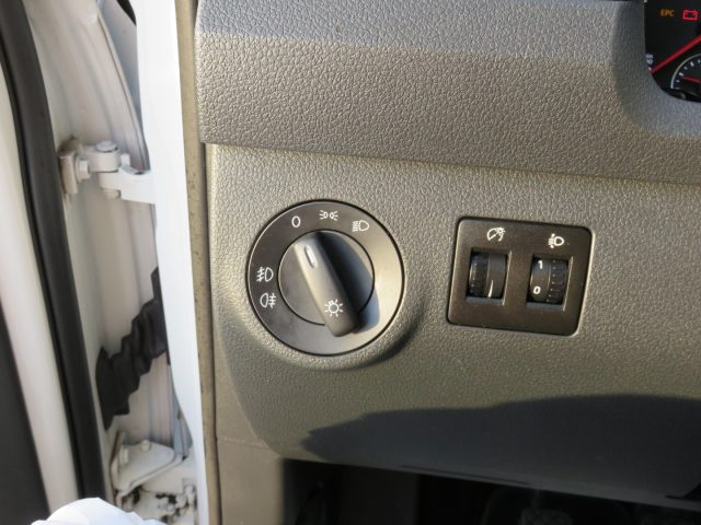 VOLKSWAGEN Caddy usata, con ESP